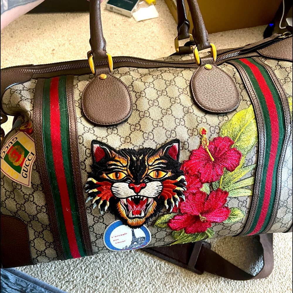 Gucci duffel bag